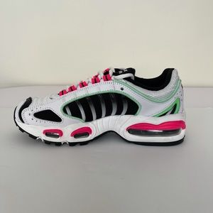 bubble nike trainers